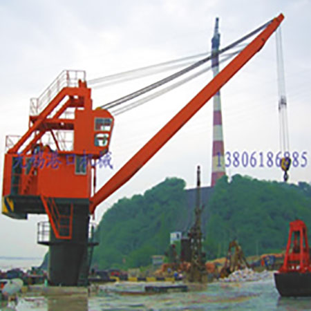 靈活多變的碼頭吊機(jī)：應(yīng)對(duì)不同裝卸需求